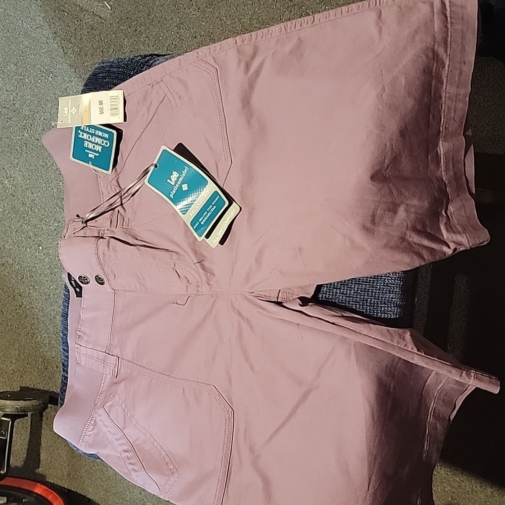 Ladies Lee platinum label Bermudas